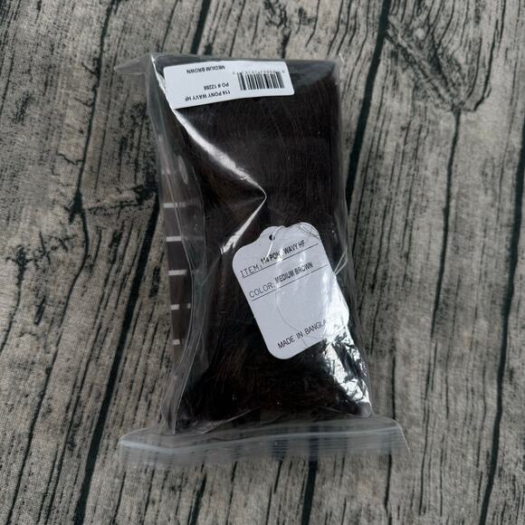 NWT Toni Brattin Clip-On Extensions Pony Wavy HF 114 - Medium Brown